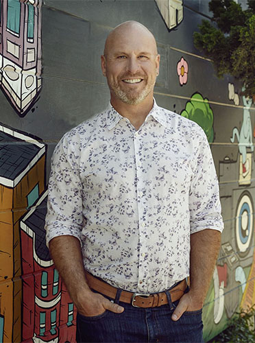 Chiropractor San Francisco CA Cameron Quillian
